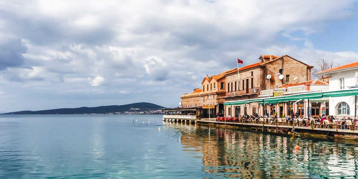 Rakı, Balık; Ayvalık